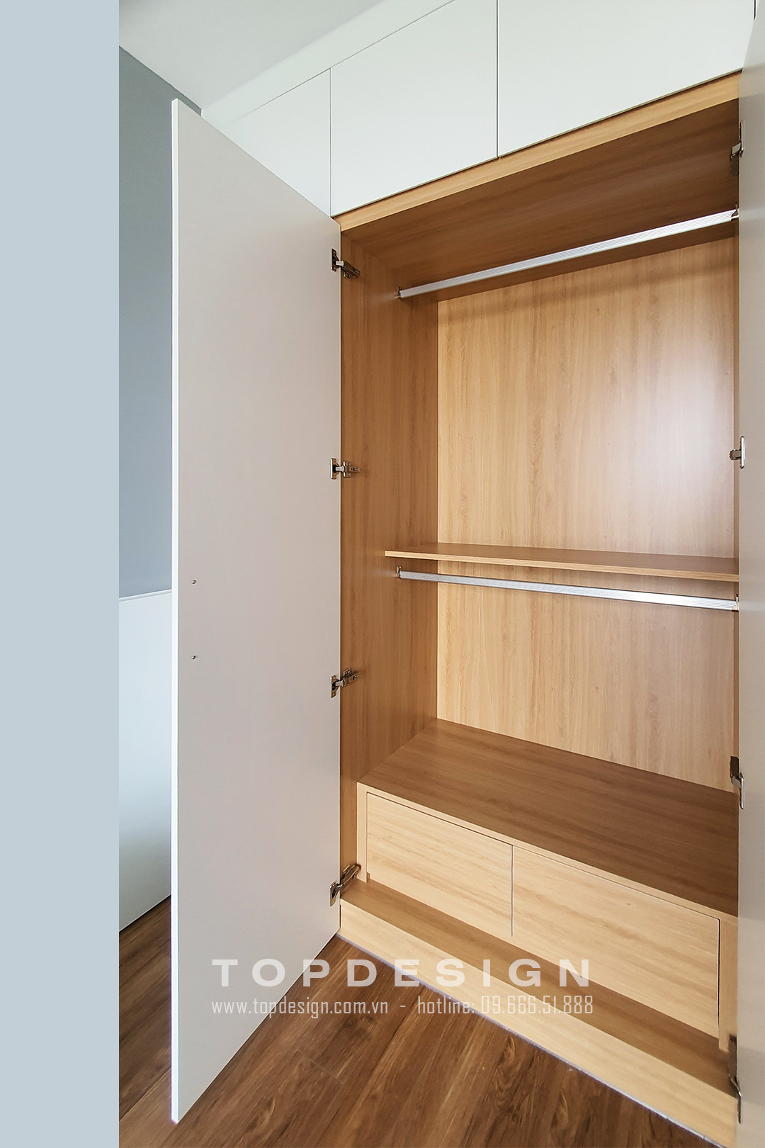 TOP_Interior design and build_The Emerald 1706_18