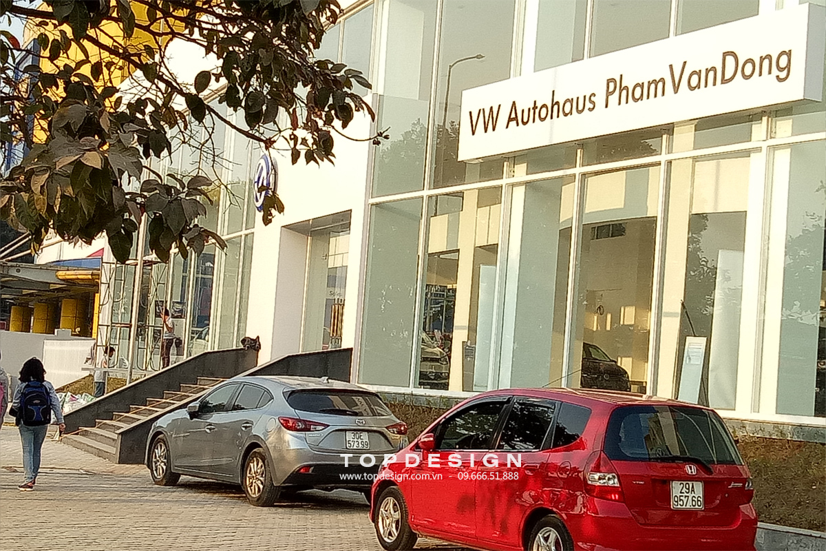 Showroom Volkswagen Autohaus Thang Long 