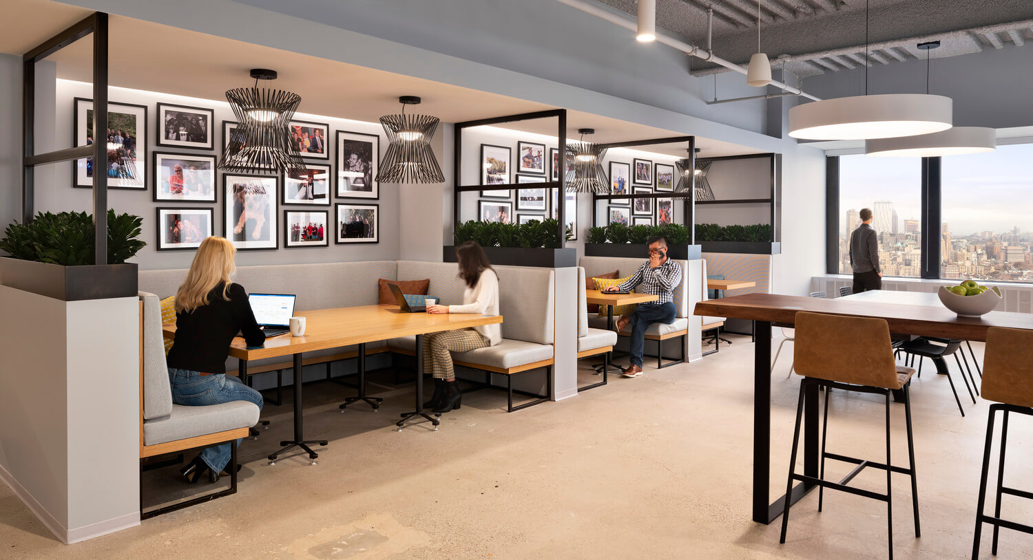 khu vực giải trí trong thiết kế nội thất văn phòng