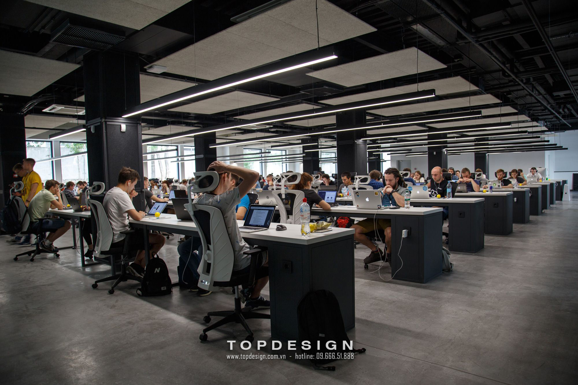 4.Thiết kế văn phòng không gian mở tiện nghi, hiện đại_TOPDESIGN